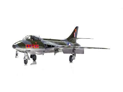 Hawker Hunter F6 - image 11