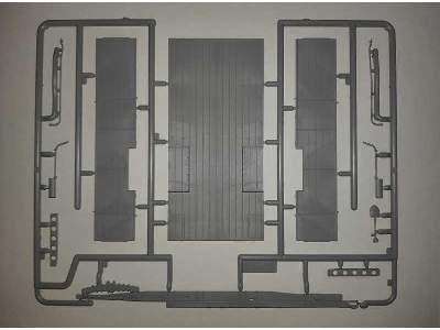 Model W.O.T. 6, WWII British Truck - image 7