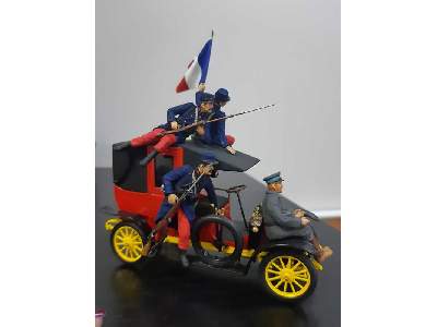 Battle of the Marne 1914, Taxi car with French Infantry - image 16