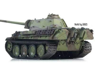 German Pz.Kpfw.V Panther Ausf.G - Last Production - image 13