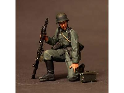 German Machine Gunner. 1939-42 - image 2