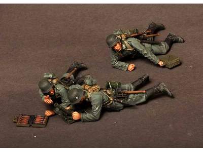 German 5 cm Mortar Grw 36 Team.1939-42 3 Figures - image 2