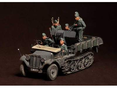 Crew For Sd.Kfz.10/4 Fur 2cm Flak 30 (For Dragon 6739) 6 Figures - image 7