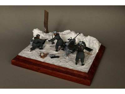 WSS Crew For 2 cm Flak 38. 4 Figures - image 10