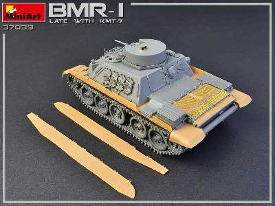 BMR-1 Late Mod. With KMT-7 - image 78