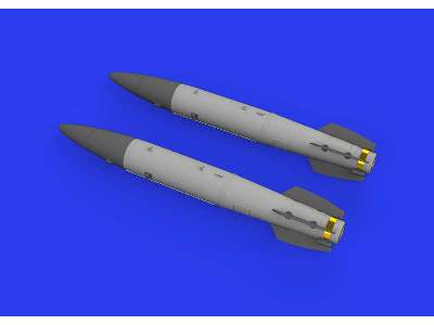 B43-1 Nuclear Weapon w/  SC43-3/ -6 tail assembly 1/48 - image 2