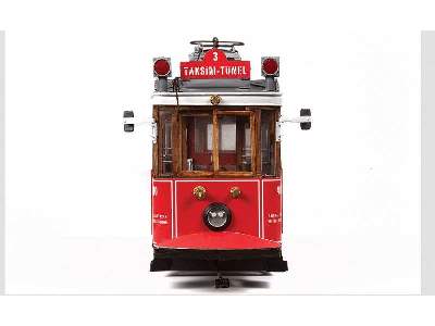 Istanbul tram - image 14