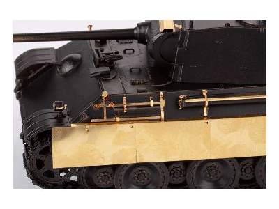 Panther Ausf. G 1/35 - Academy - image 3