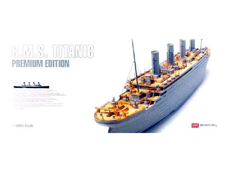 Revue de kit: RMS Titanic 1/700 Academy 