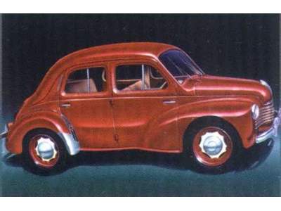 4 CV Renault - image 1