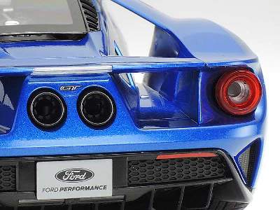 Ford GT - image 6