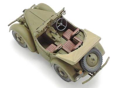 Japanese Type 1 Self-Propelled Gun & Kurogane 4x4 Set - image 2