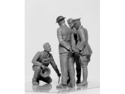 WWI British Tank Crew - 4 figures - image 5