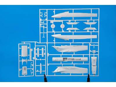 Superbug 1/48 - image 23