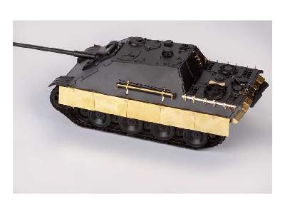 Jagdpanther G2 schurzen 1/35 - Takom - image 3