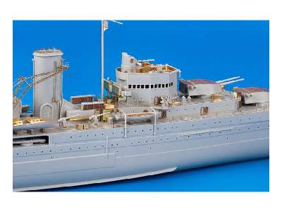 HMS Exeter railings 1/350 - Trumpeter - image 9