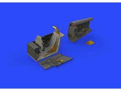 Bf 109E cockpit & radio compartment - Eduard - image 2