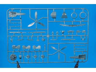 Fw 190A-8/ R2 1/48 - image 3