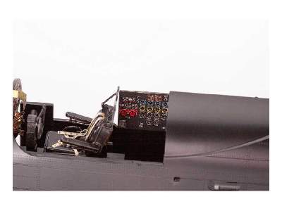 Lancaster B Mk. I PART I 1/32 - Hk Models - image 10