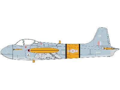 Hunting Percival Jet Provost T.4 - image 4