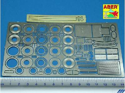 Nissan 370Z  - photo-etched parts - image 1