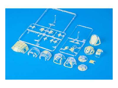 B-24 PART 1/32 - Hobby Boss - image 2