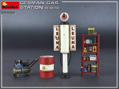 German Gas Station 1930-40s - image 16