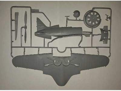 I-16 type 10, WWII Soviet Fighter - image 7