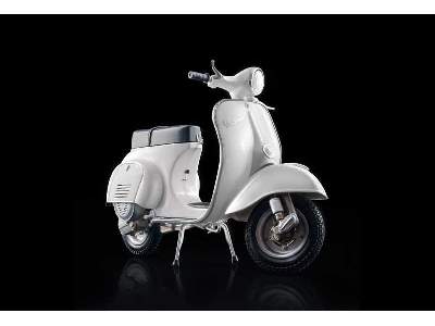 Vespa 125 Primavera - image 1