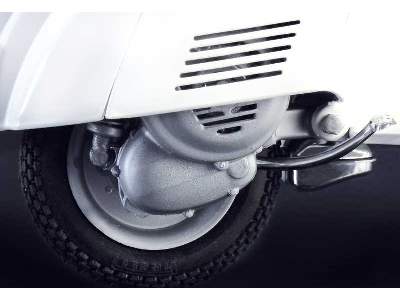 Vespa 125 Primavera - image 7