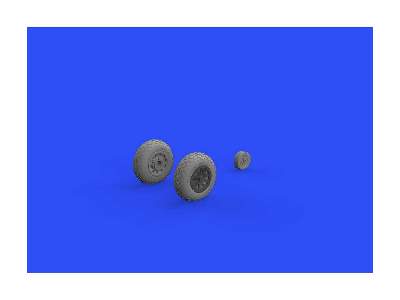 P-51D wheels oval tread 1/48 - Eduard - image 5