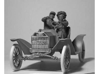 American Sport Car Drivers (1910s) (1 male, 1 female figures) - image 3