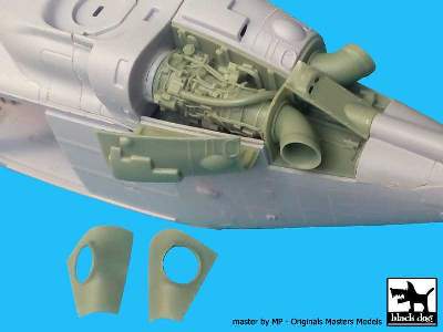 Westland Lynx Ah-7 Engine For Airfix - image 1