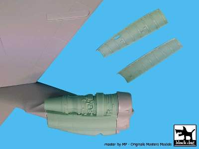 B-52 G Engine For Italeri - image 1