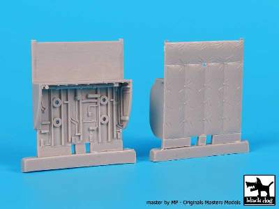 C-130 Wheel Bays For Italeri - image 2