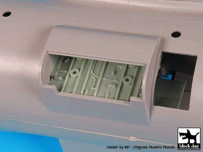 C-130 Wheel Bays For Italeri - image 4