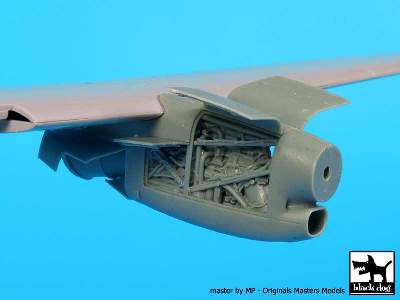 C-27 J Spartan 1 Engine For Italeri - image 2