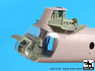 Ch-46 D Front Engine + Cockpit For Hooby Boss - image 1