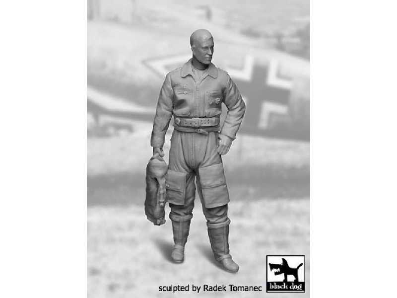 German Luftwaffe Pilot 1940-45 N°1 - image 1