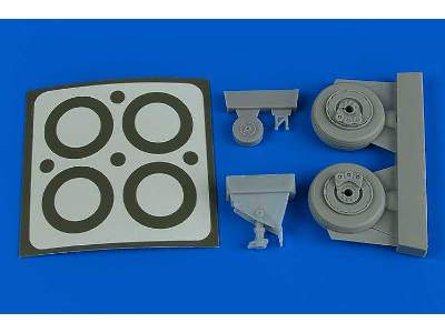 A-1J Skyraider wheels & paint masks - Tamiya - image 1