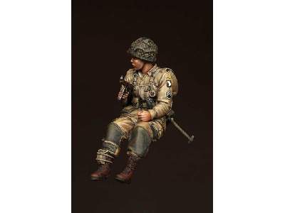 Sergeant 101st Airborne Division On Sherman - image 2