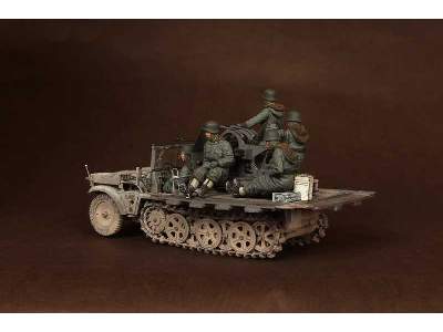 Crew For Sd.Kfz.10/4 Fur 2cm Flak 30 (For Dragon 6676) - image 12