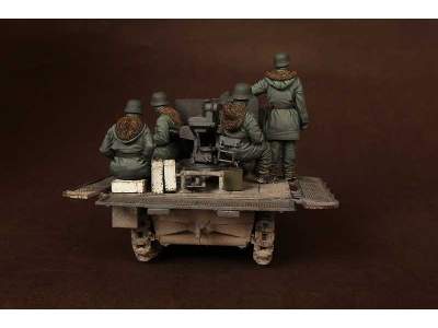 Crew For Sd.Kfz.10/4 Fur 2cm Flak 30 (For Dragon 6676) - image 21