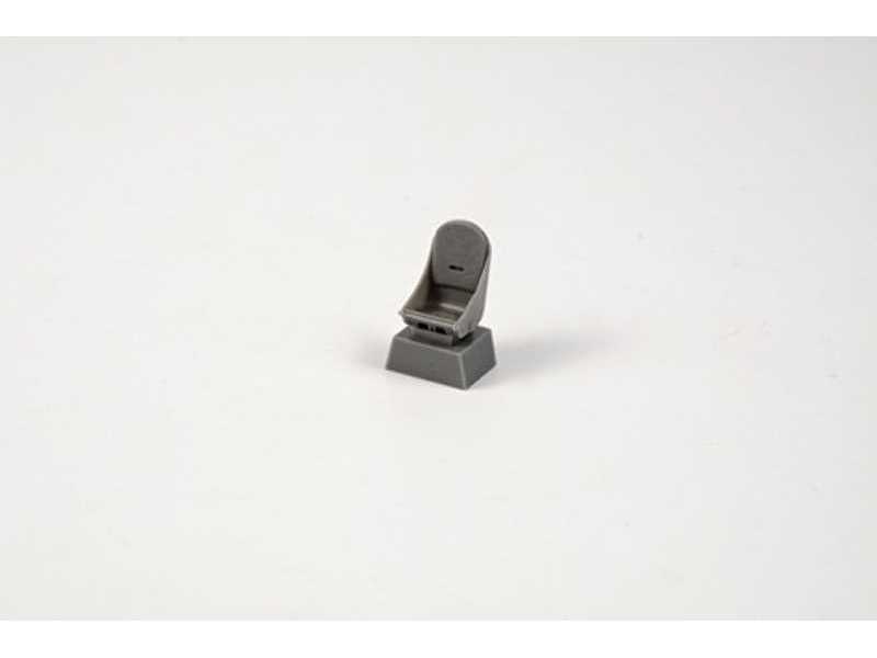 Defiant Pilot's Seat (For Airfix) - image 1