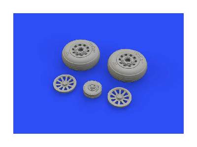 P-51D wheels grooved 1/48 - Eduard - image 4