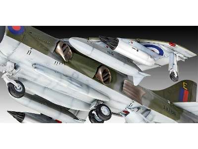 Harrier GR.1 gift set - image 4