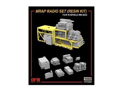 Mrap Radio Set (Resin Kit) - image 1