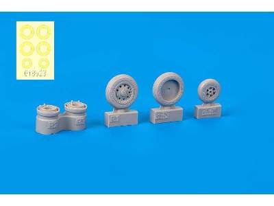 F-104 wheels early 1/48 - Kinetic - image 4