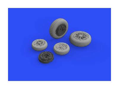 F-104 wheels late 1/48 - Kinetic - image 7