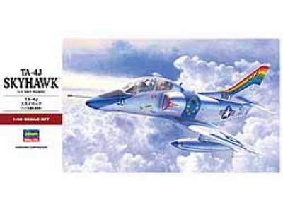 Ta-4j Skyhawk - image 1